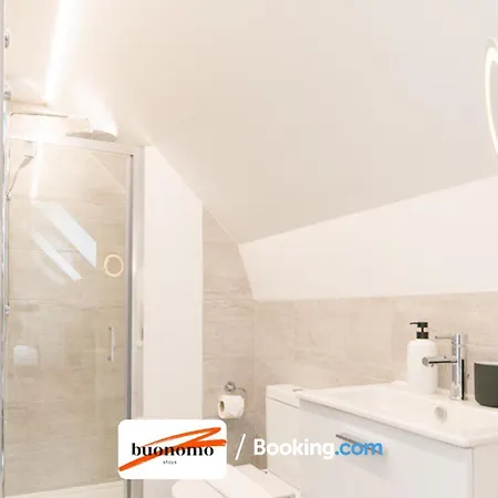 Two Bedroom Apartment At Buonomo Stays Short Lets & Serviced Accommodation London Exterior photo