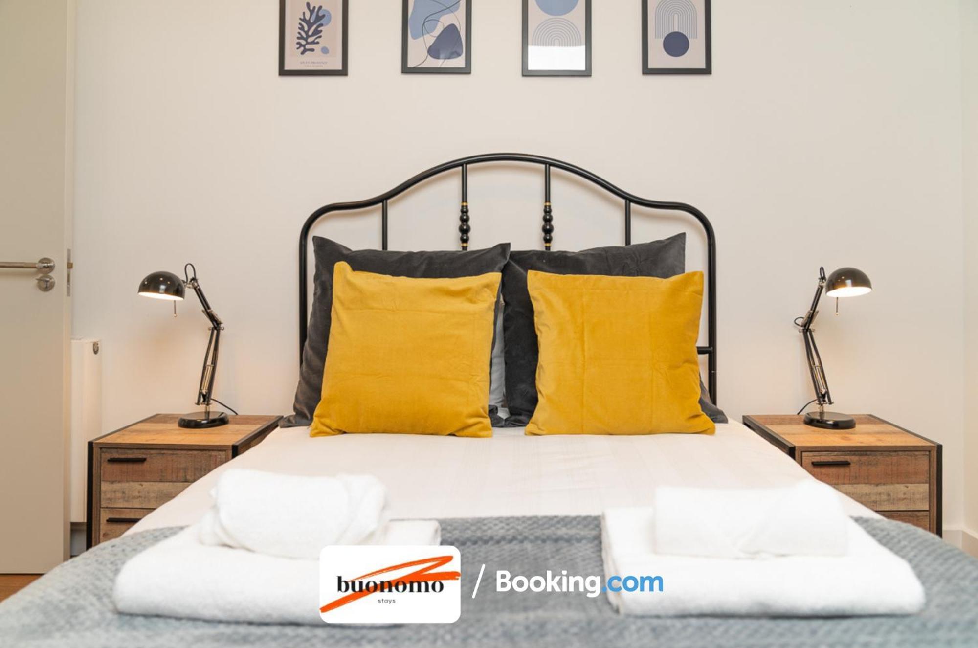 Appartamento Two Bedroom At Buonomo Short Lets & Serviced *